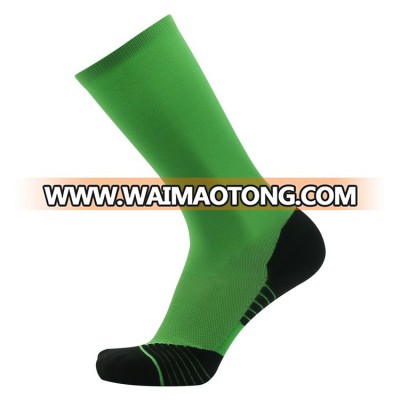 Wholesale colorful knee high compression socks for men